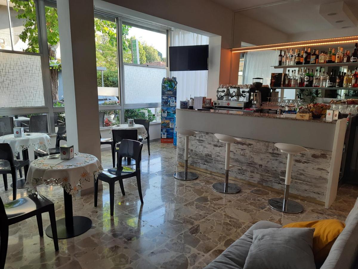 巴尔比亚尼酒店 里乔内 外观 照片