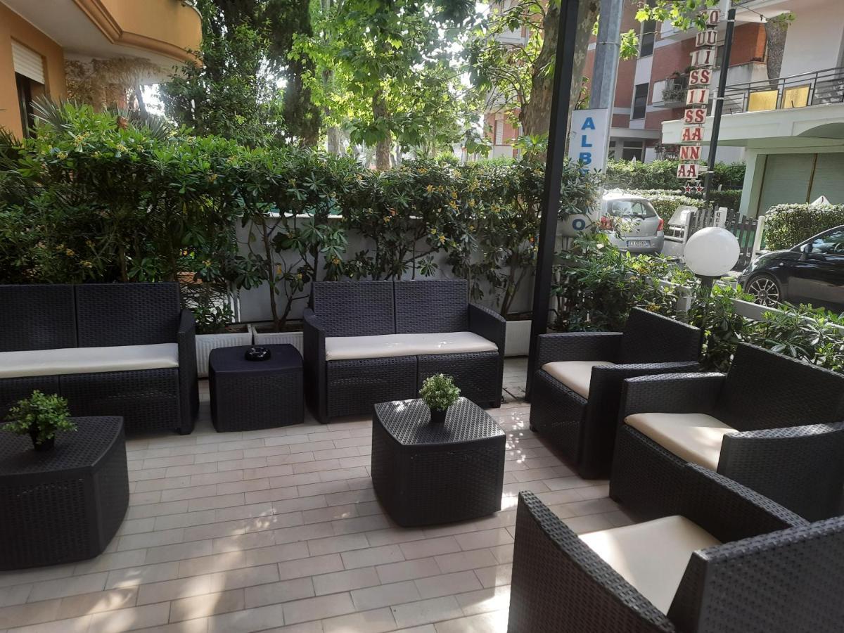 巴尔比亚尼酒店 里乔内 外观 照片