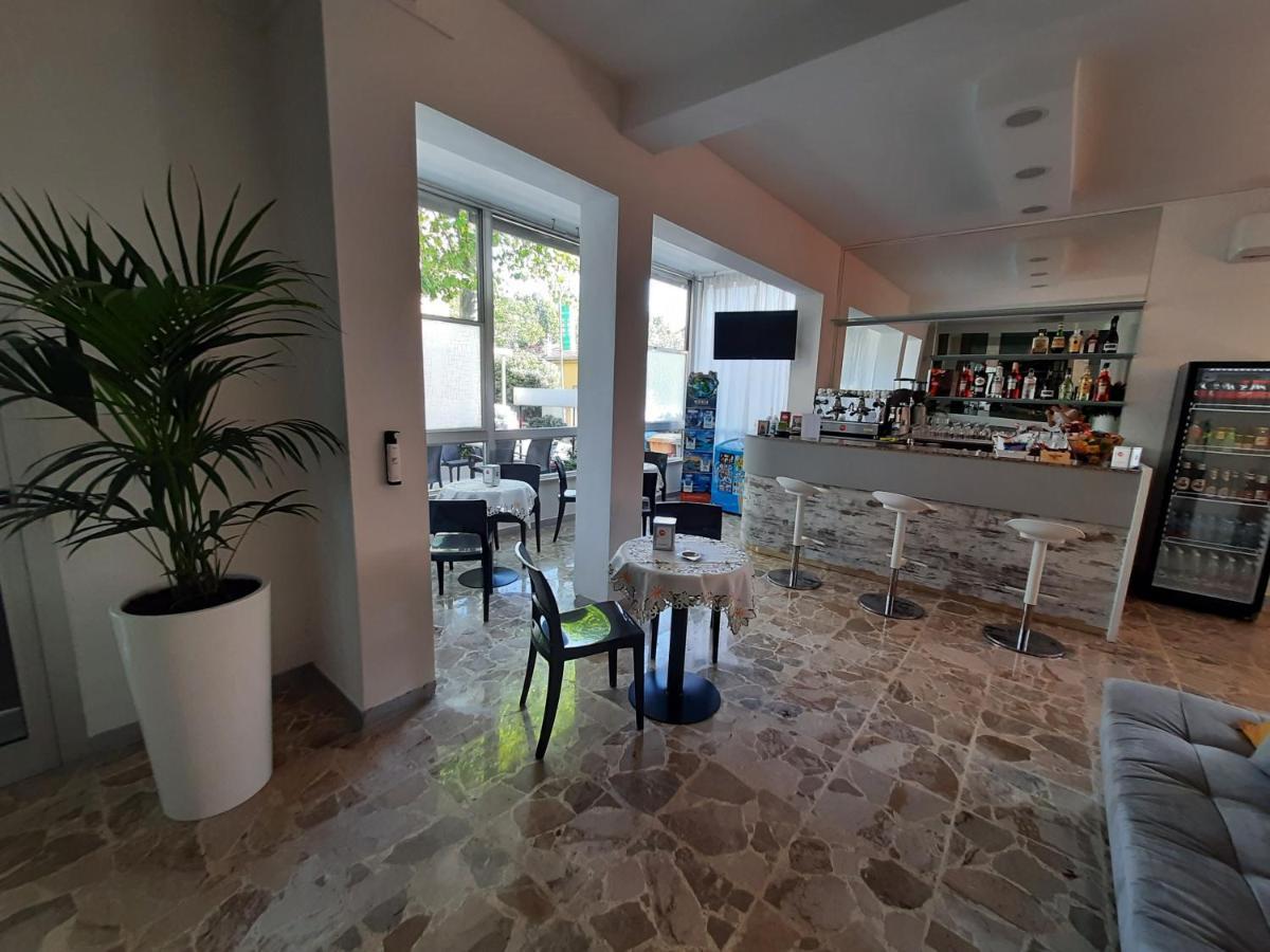 巴尔比亚尼酒店 里乔内 外观 照片